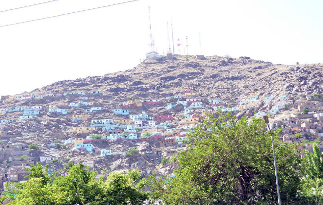 شاروالی کابل؛ ازعرضه خدمات شهری  تارنگ کاری خانه های مردم